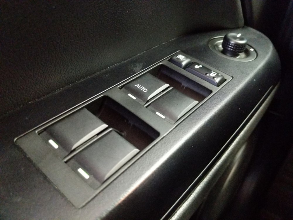2017 Jeep Patriot - Driver Power Windows/Lock Control