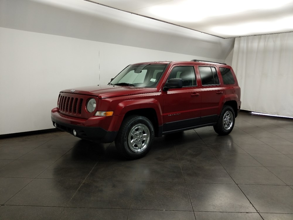 2017 Jeep Patriot - Driver Front Bumper