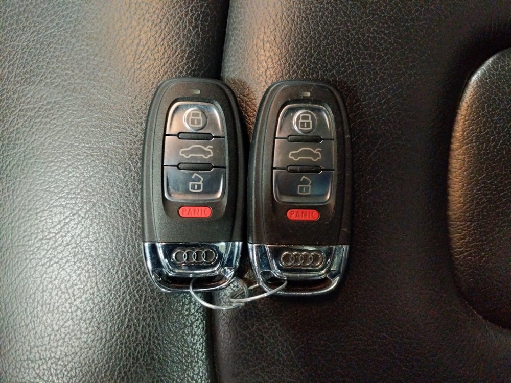 2015 Audi A4 - Keys
