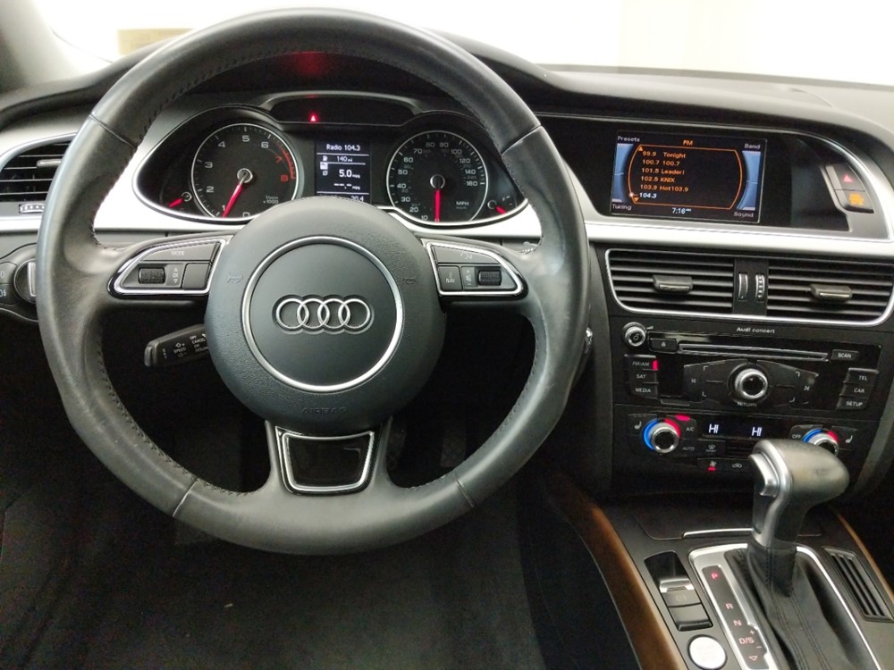 2016 Audi A4 - Driver Dash