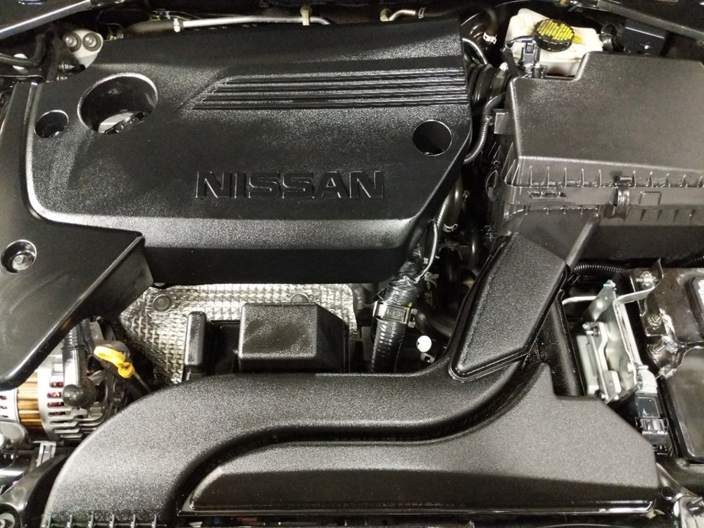 2017 Nissan Altima - Engine