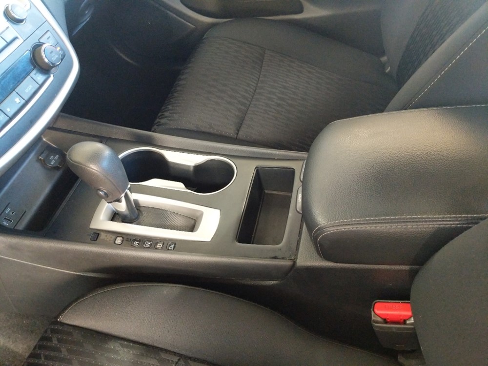 2017 Nissan Altima - Odometer Close Up