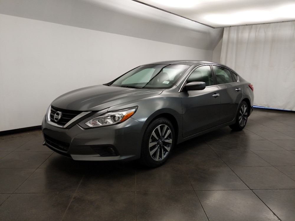 2017 Nissan Altima - Driver Front Bumper