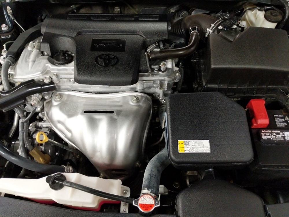 2016 Toyota Camry - Engine