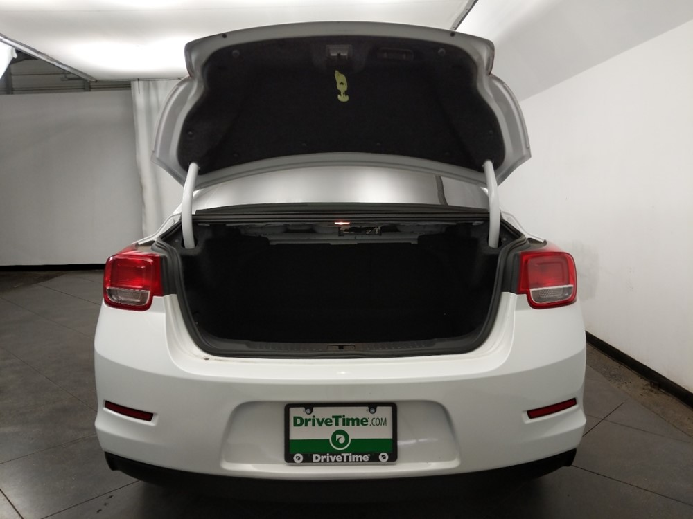 2016 Chevrolet Malibu - Trunk