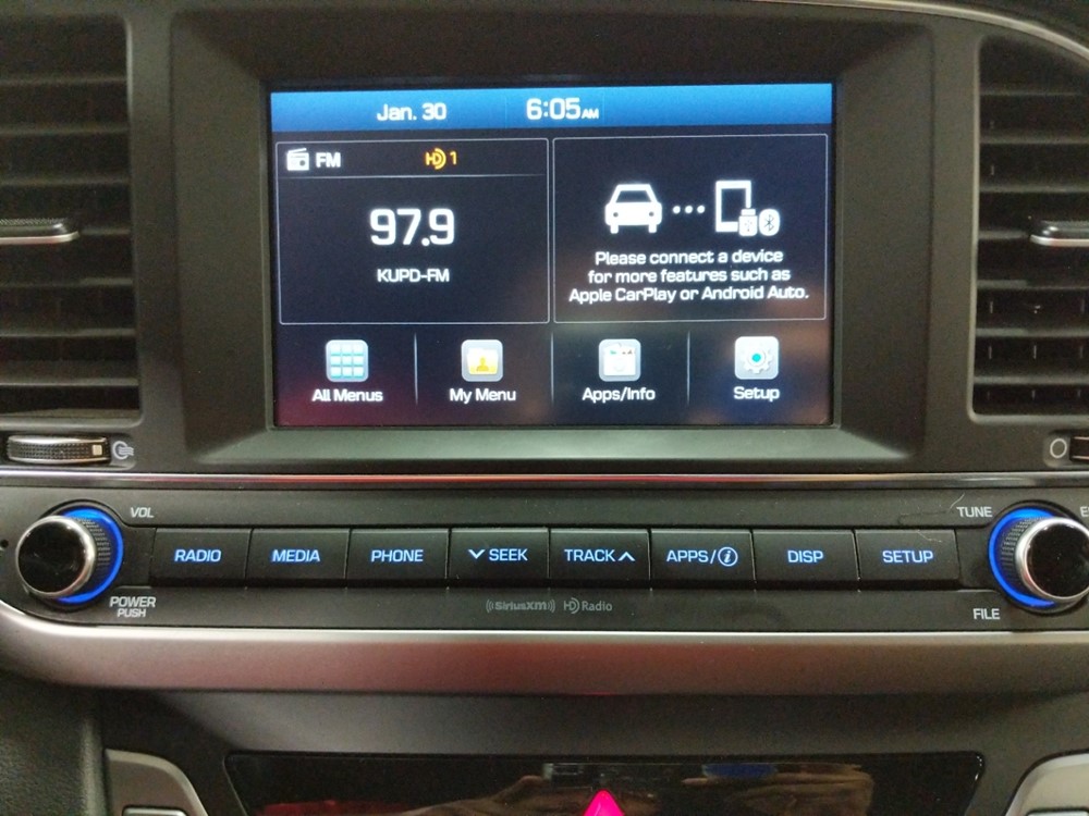 2018 Hyundai Elantra - Stereo Package