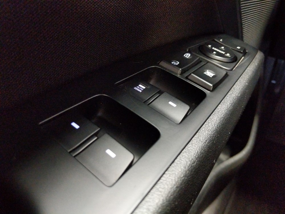 2018 Hyundai Elantra - Driver Power Windows/Lock Control