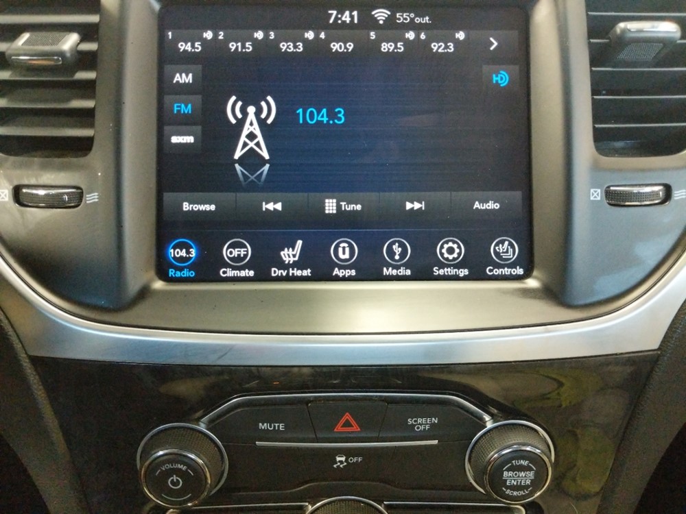 2018 Chrysler 300 - Stereo Package