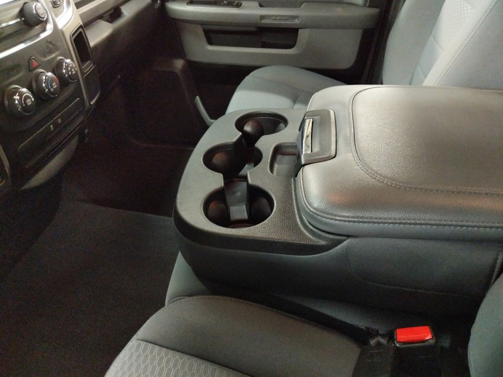 2018 Dodge Ram 1500 - Center Console/Cup Holders