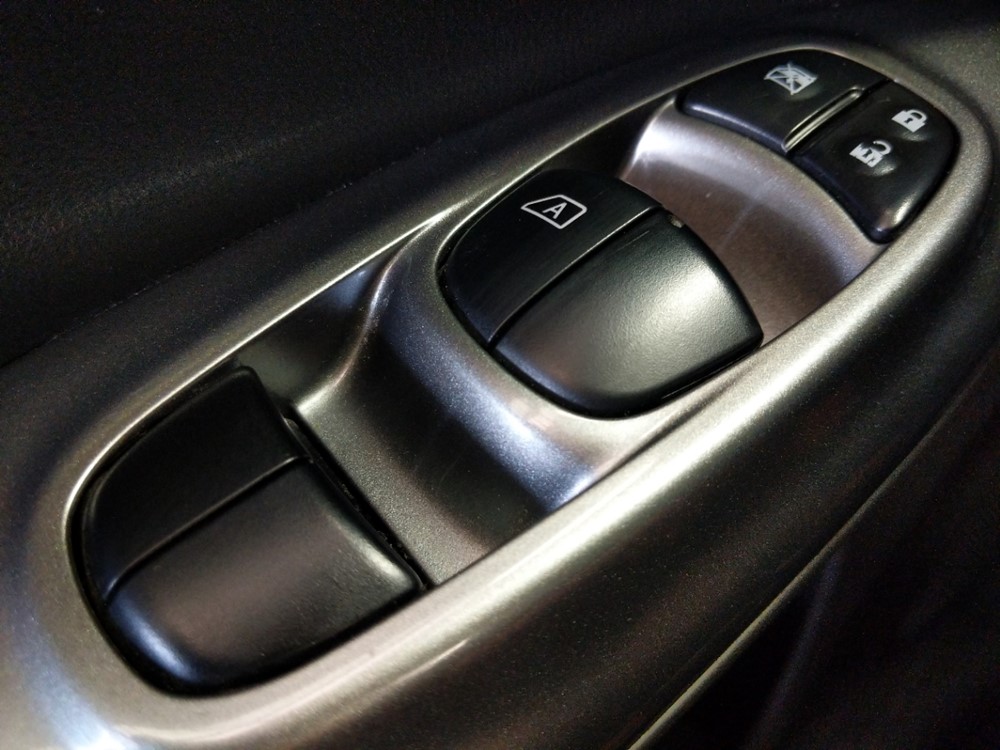 2017 Nissan JUKE - Driver Power Windows/Lock Control