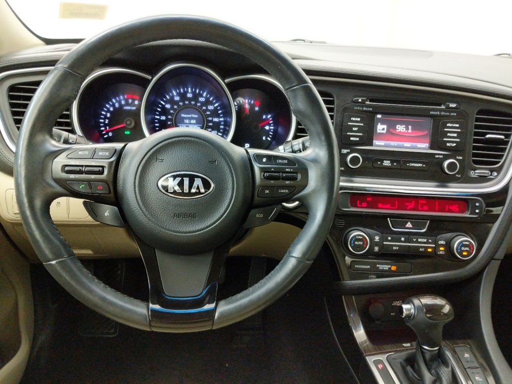 2015 Kia Optima - Driver Dash