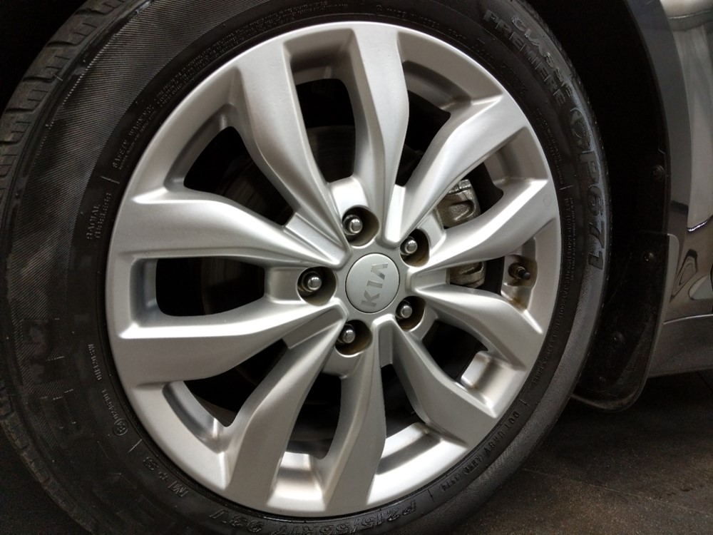 2015 Kia Optima - Wheel