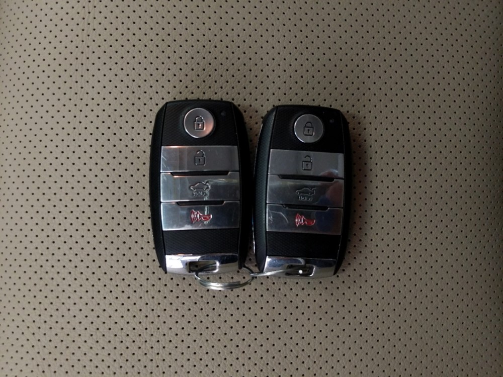 2015 Kia Optima - Keys