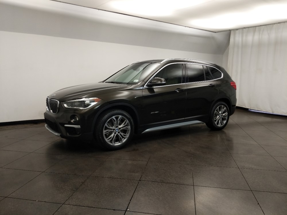2016 BMW X1 - Driver Front Side