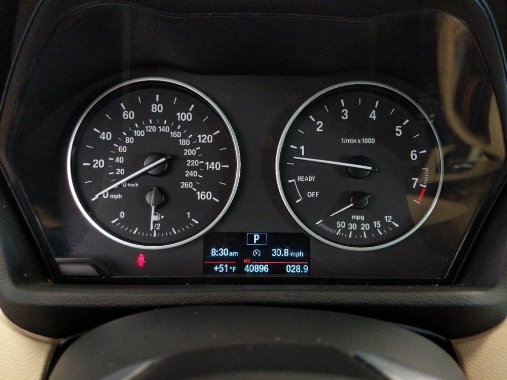2016 BMW X1 - Odometer Close Up