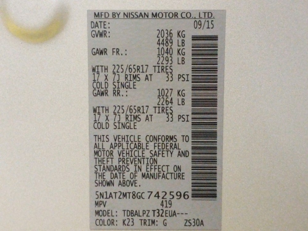 2016 Nissan Rogue - VIN Plate