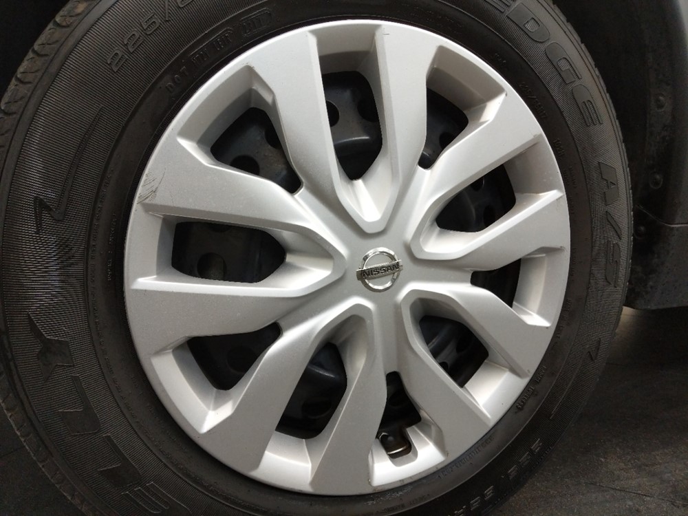 2016 Nissan Rogue - Wheel