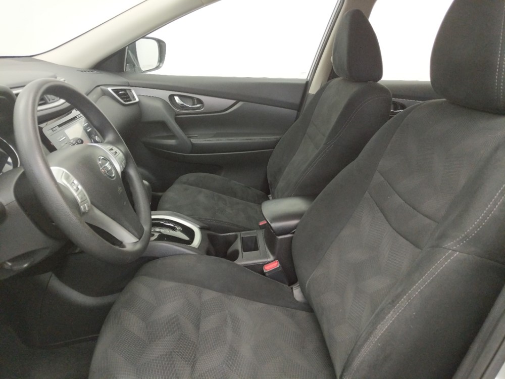 2016 Nissan Rogue - Driver Front Seat