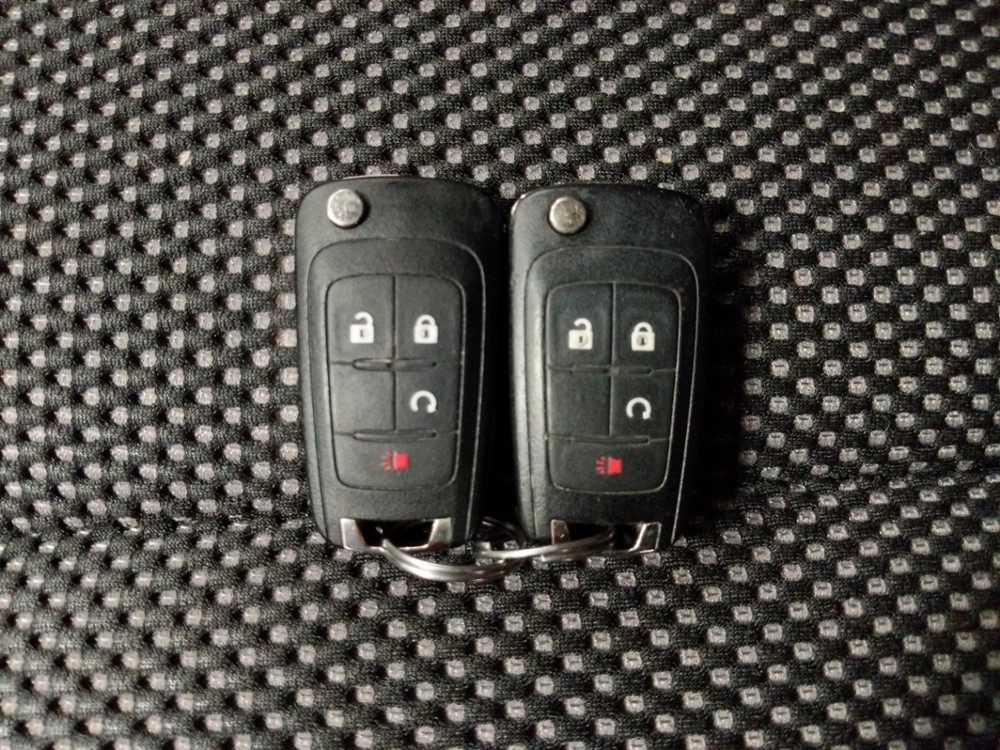 2016 Chevrolet Equinox - Keys