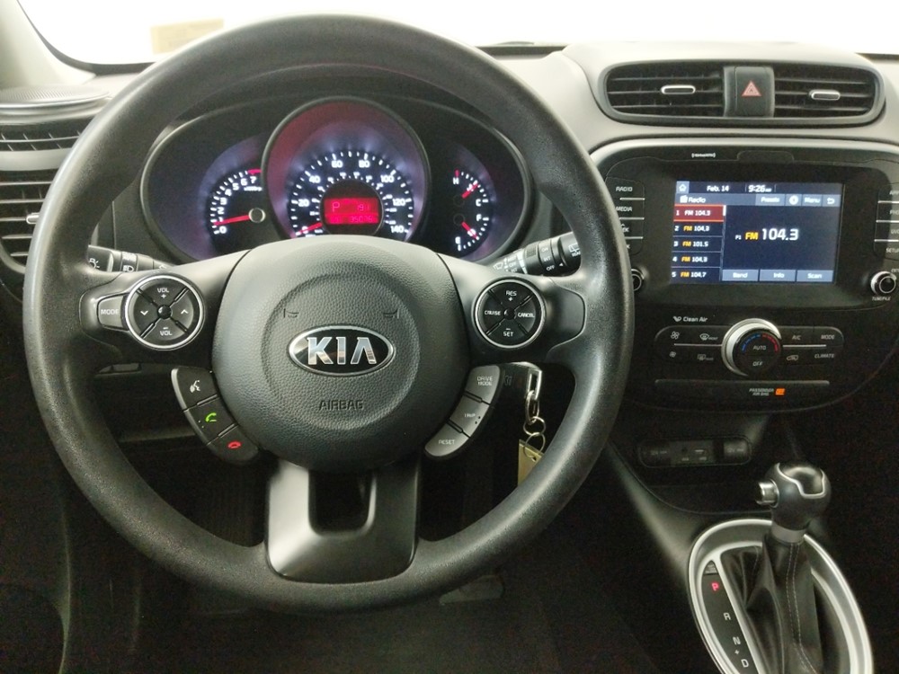 2018 Kia Soul - Driver Dash