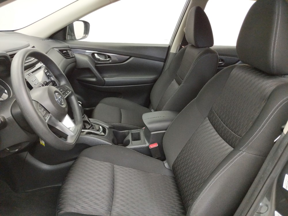 2017 Nissan Rogue - Driver Front Seat