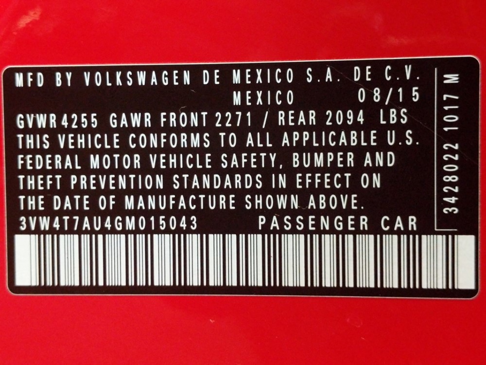 2016 Volkswagen Golf - VIN Plate