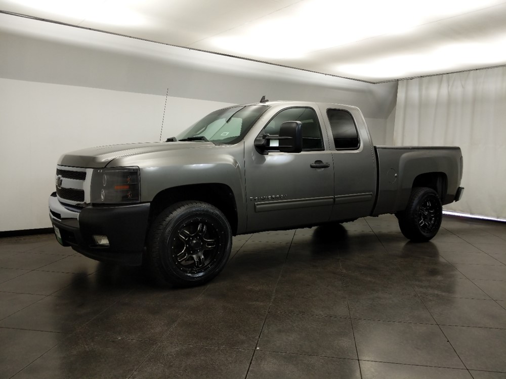 2009 Chevrolet Silverado 1500 - Driver Front Side