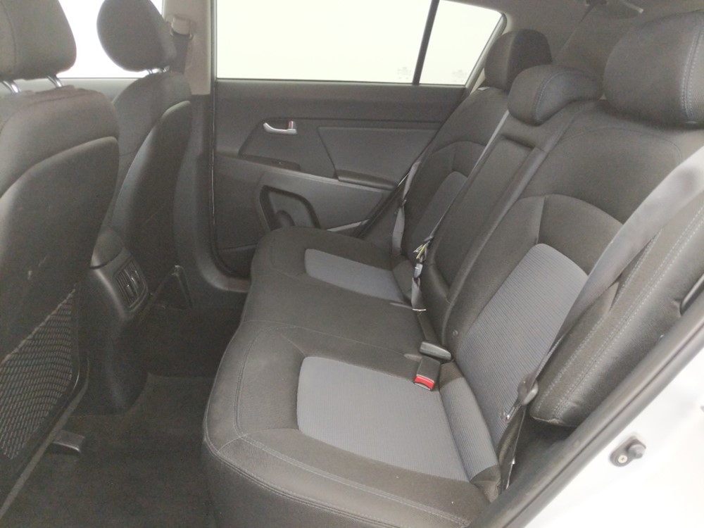 2016 Kia Sportage - Driver Rear Seat