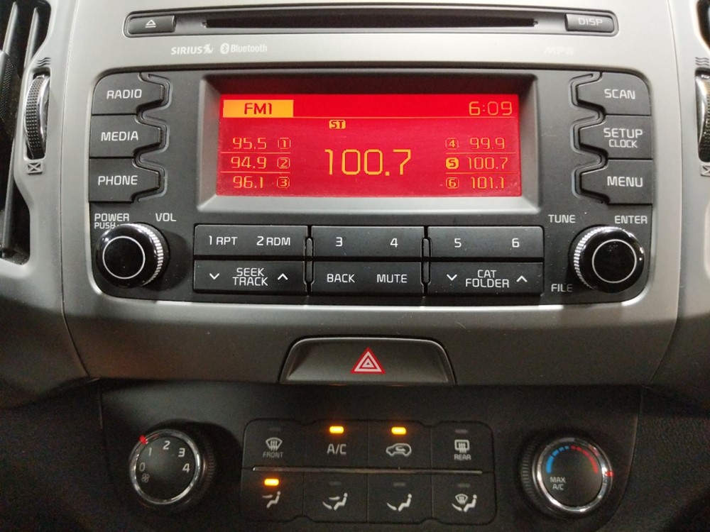 2016 Kia Sportage - Stereo Package
