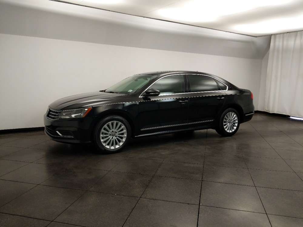2016 Volkswagen Passat - Driver Front Side