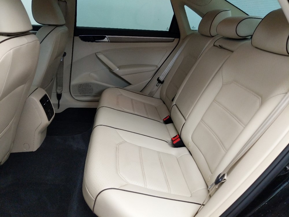 2016 Volkswagen Passat - Driver Rear Seat