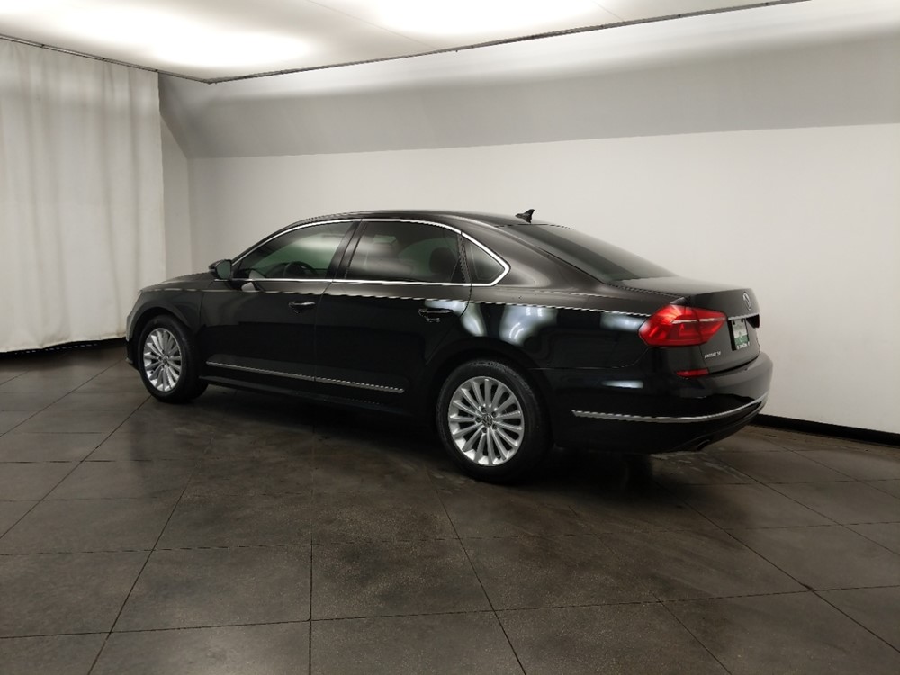 2016 Volkswagen Passat - Driver Rear Side