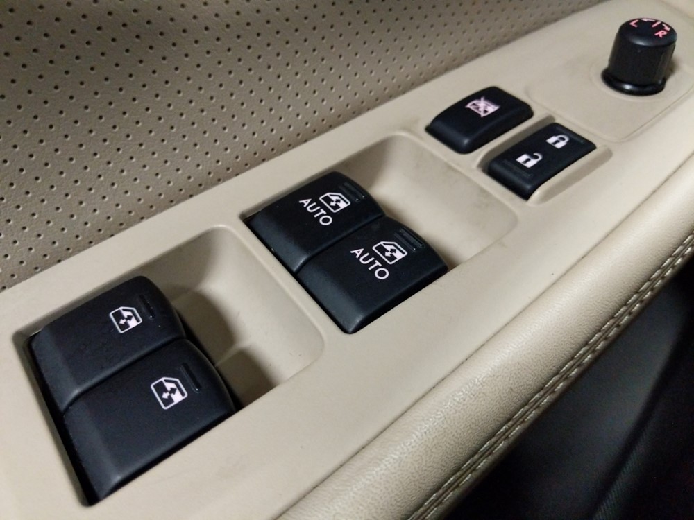 2017 Subaru Outback - Driver Power Windows/Lock Control