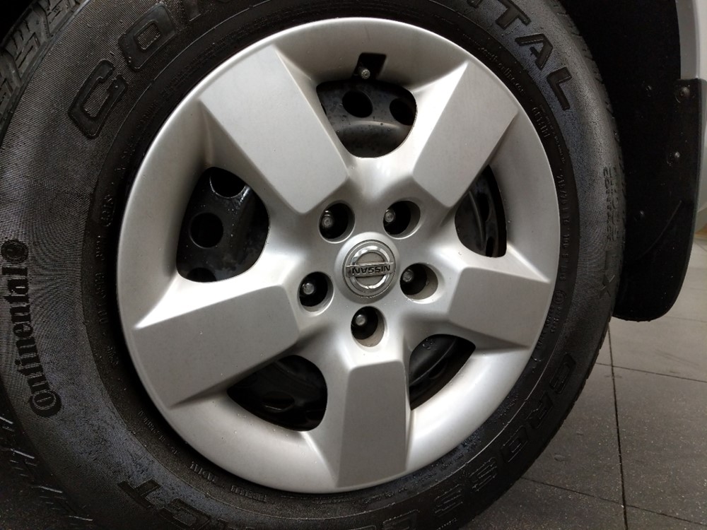 2014 Nissan Rogue - Wheel