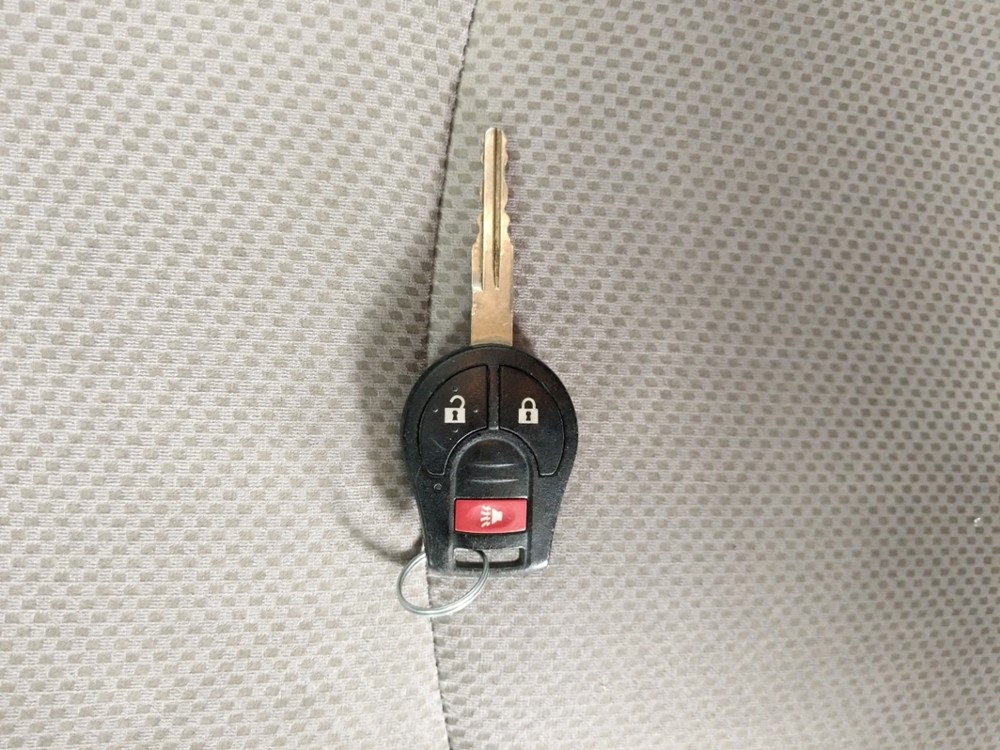 2014 Nissan Rogue - Keys