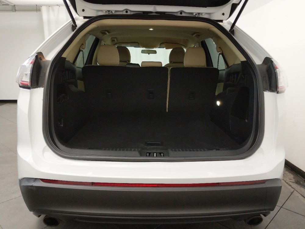 2015 Ford Edge - Trunk