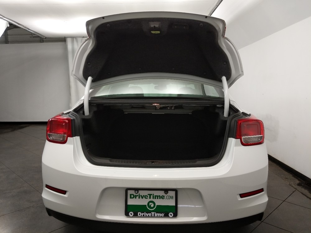 2016 Chevrolet Malibu - Trunk