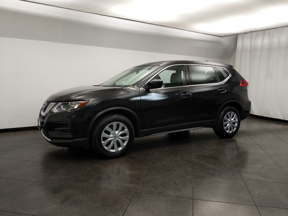 2017 Nissan Rogue - Driver Front Side