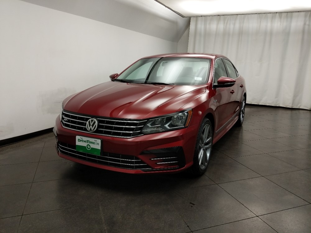 2017 Volkswagen Passat - Driver Front Hood