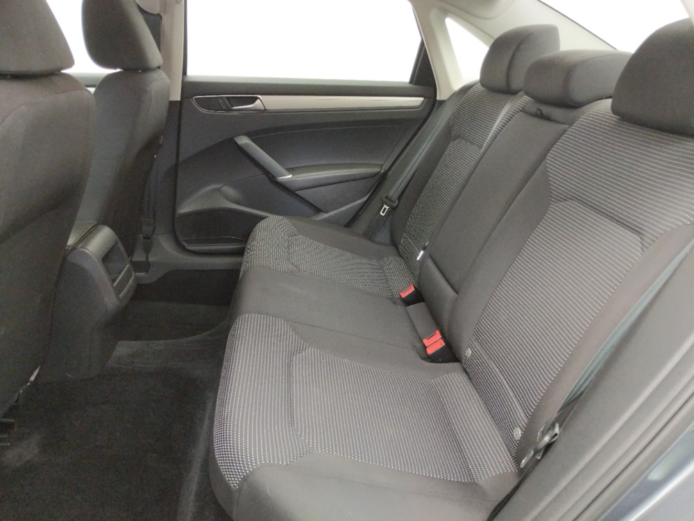 2016 Volkswagen Passat - Driver Rear Seat