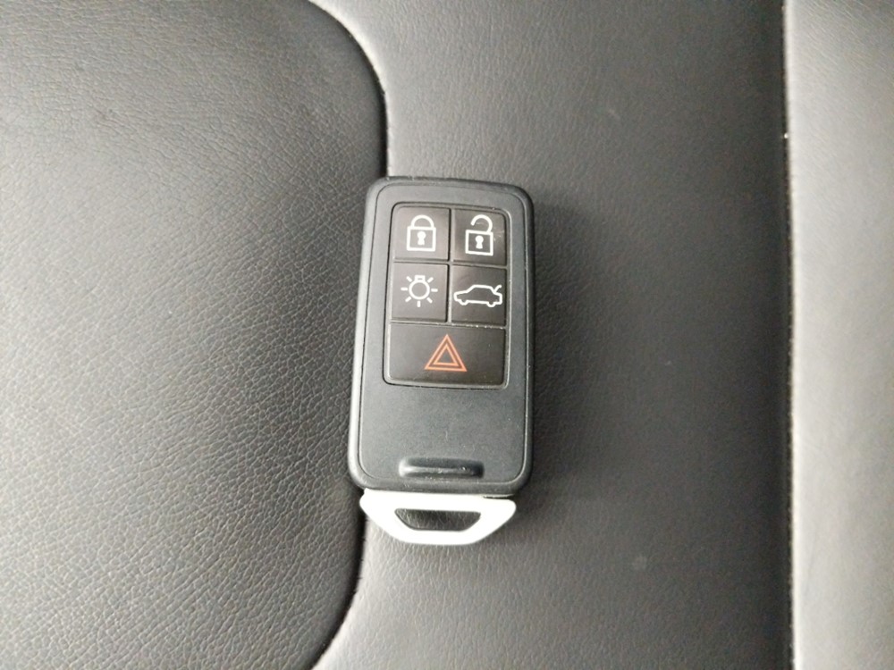 2017 Volvo XC60 - Keys