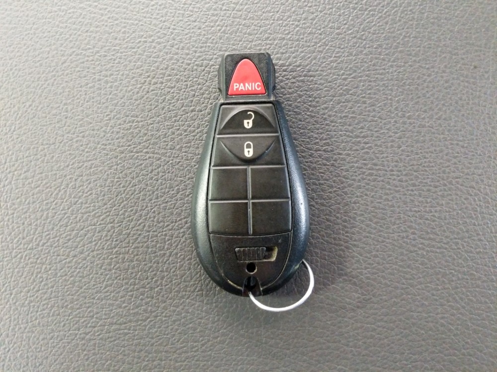 2018 Dodge Ram 1500 - Keys