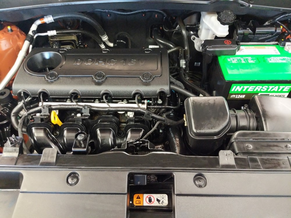 2013 Kia Sportage - Engine