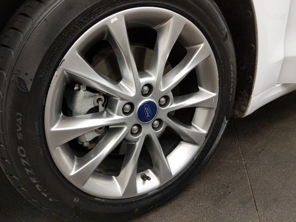 2017 Ford Fusion - Wheel