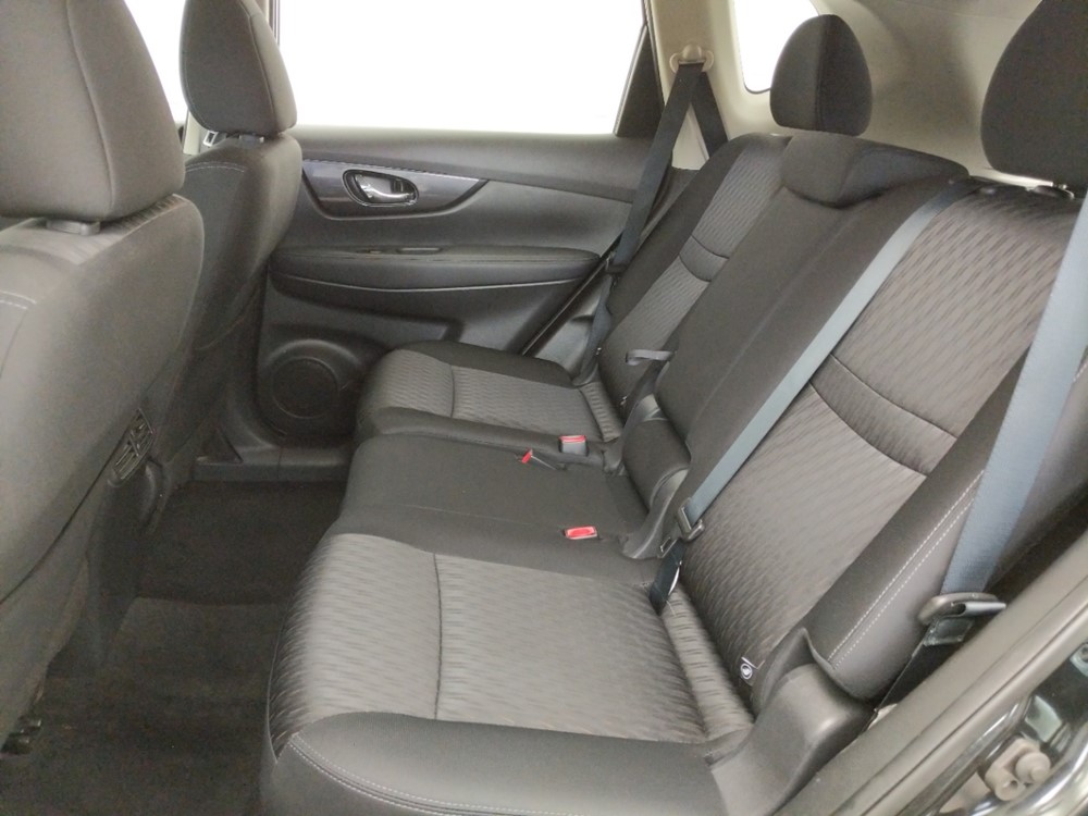2017 Nissan Rogue - Driver Rear Seat