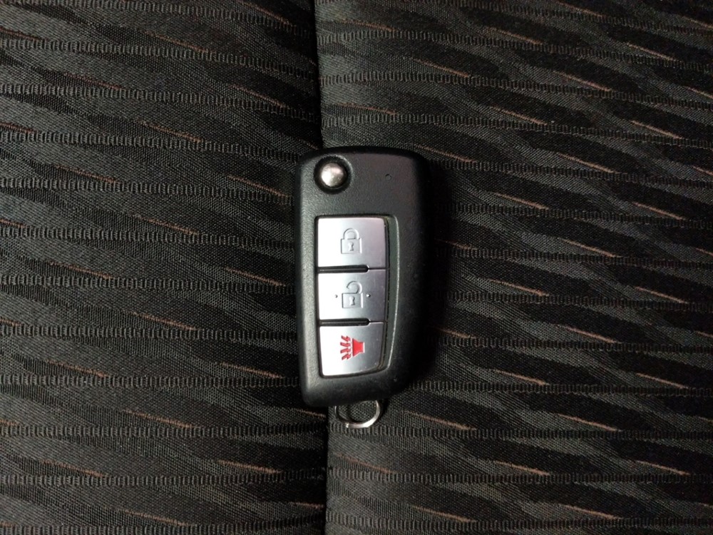 2017 Nissan Rogue - Keys
