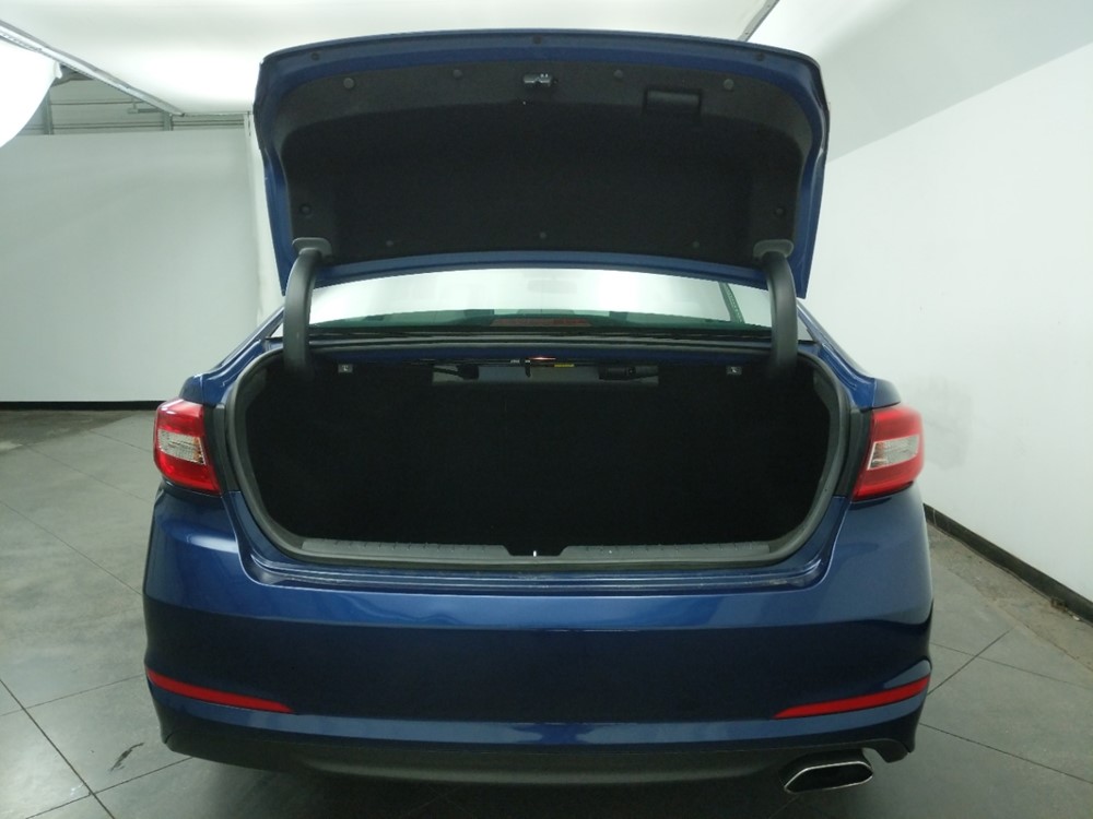 2017 Hyundai Sonata - Trunk