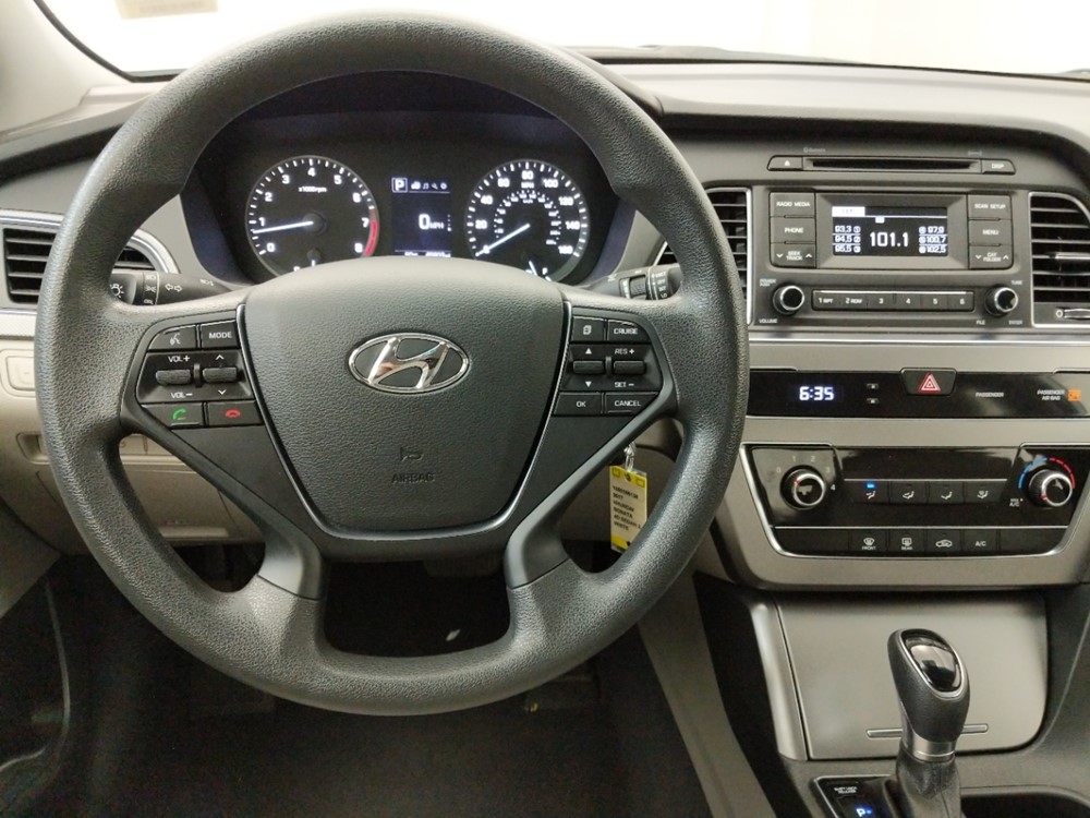 2017 Hyundai Sonata - Driver Dash