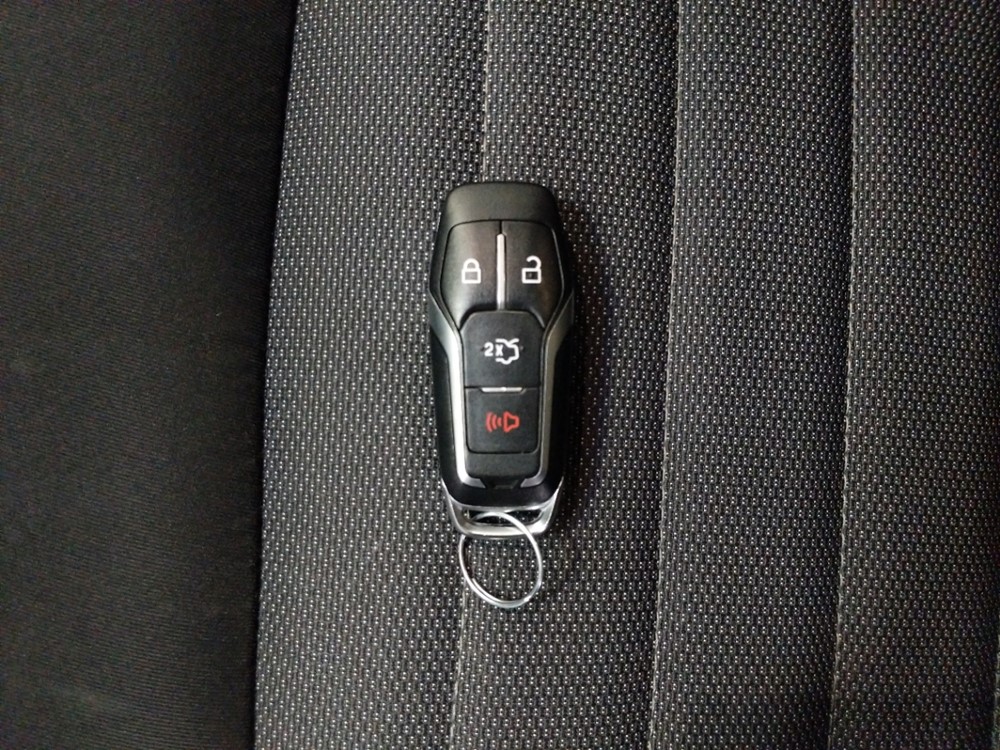 2016 Ford Edge - Keys