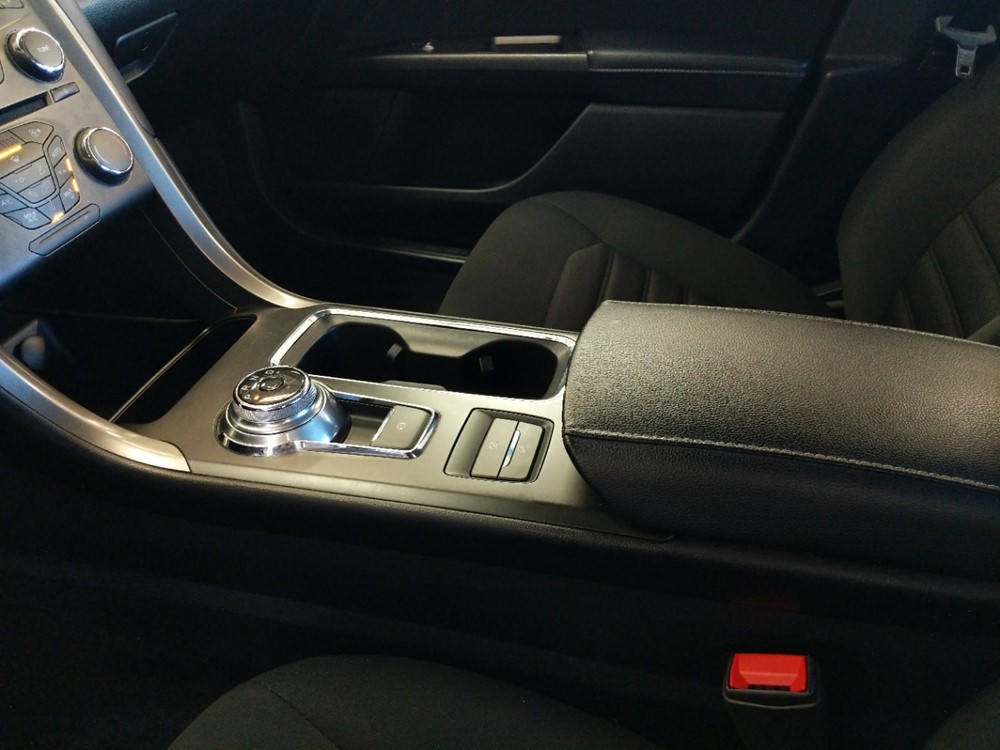 2017 Ford Fusion - Center Console/Cup Holders